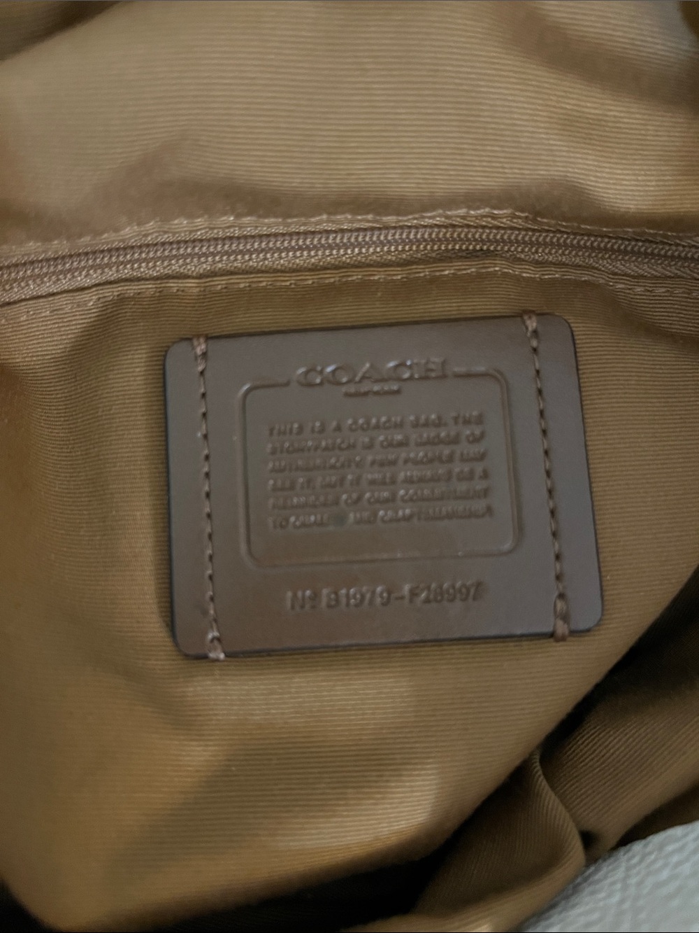 Coach Lexi pebbled leather Hobo shoulder bag - Picture 9 of 10
